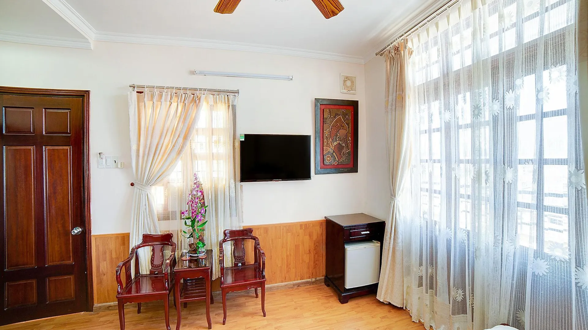 **  מלון נה טראנג Oyo 563 Phu Thinh וייטנאם