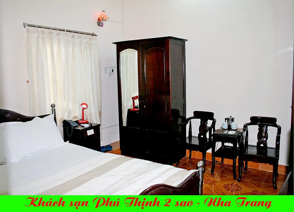 **  Hotel Oyo 563 Phu Thinh à Nha Trang Vietnam