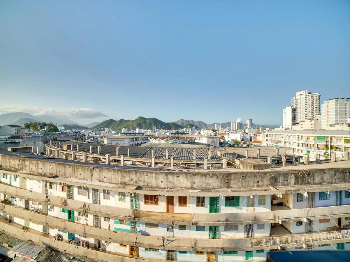 Hotel Oyo 563 Phu Thinh à Nha Trang 2*,